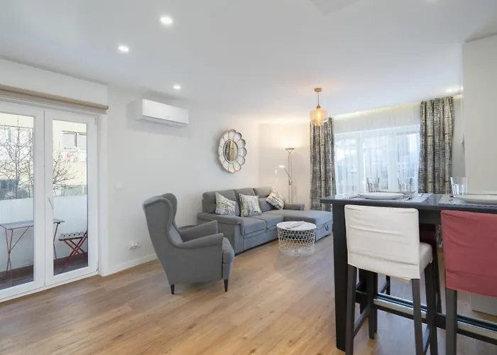 شقة Guestready - Stylish With Balcony In Gaia