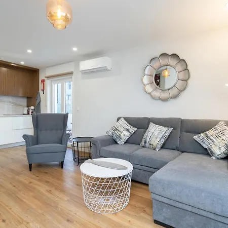 Guestready - Stylish With Balcony In Gaia 빌라노바데가이아