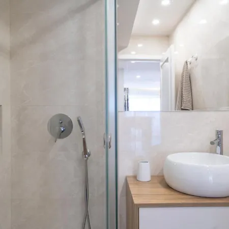 Guestready - Stylish With Balcony In Gaia Lägenhet *