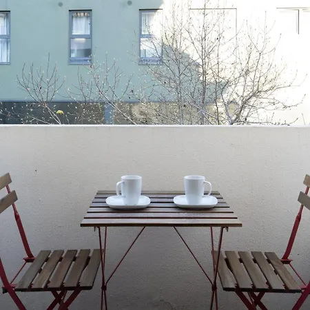 Guestready - Stylish With Balcony In Gaia Lägenhet Vila Nova de Gaia