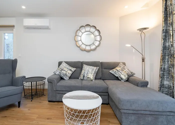 Guestready - Stylish With Balcony In Gaia